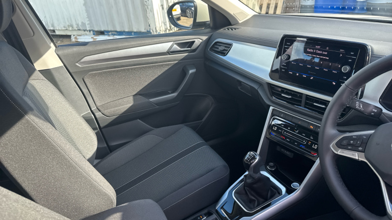 Volkswagen T-Roc 1.0 TSI 115 Life 5dr Petrol Hatchback